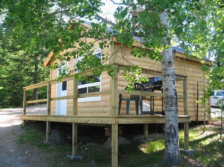 Petite Cabin, Ontario Wilderness Vacation Cabin